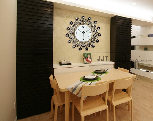 đồng hồ pha lê treo tường